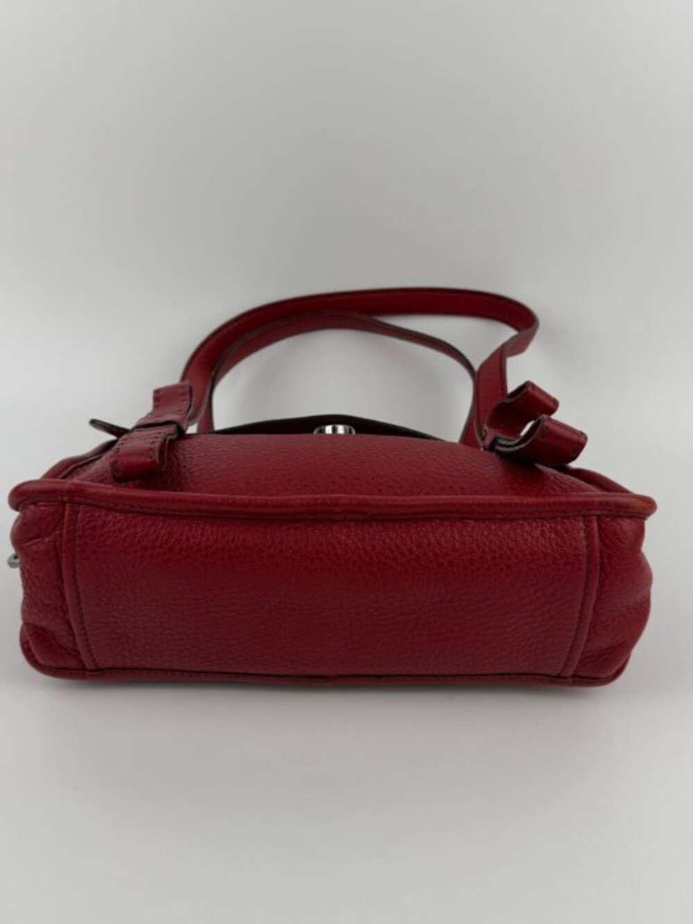 Prada Tote Red Leather Vintage - Picture 8 of 16